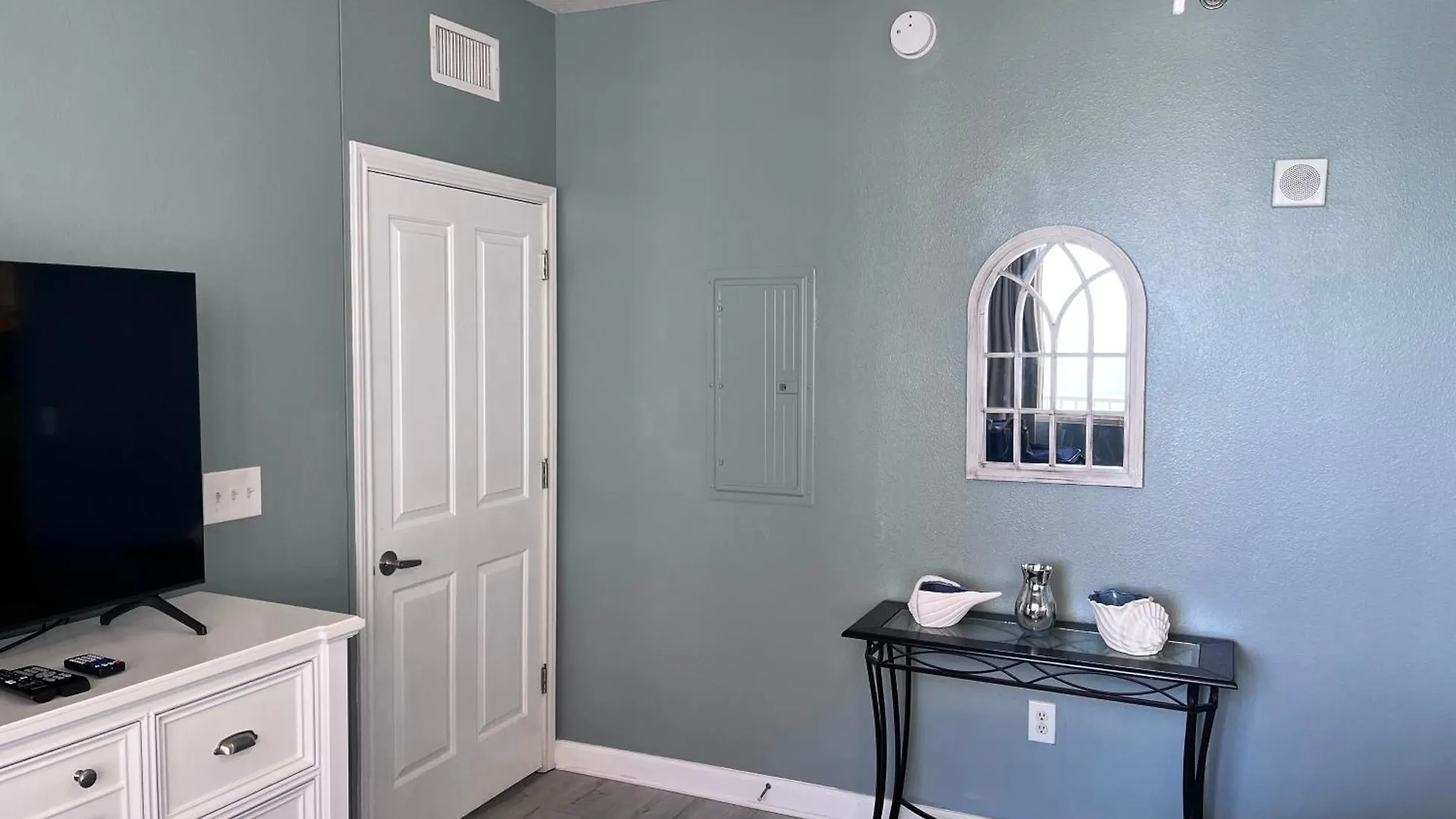 Shores Of Panama 2 Bed 2 Bath On Beach Panama City Beach
